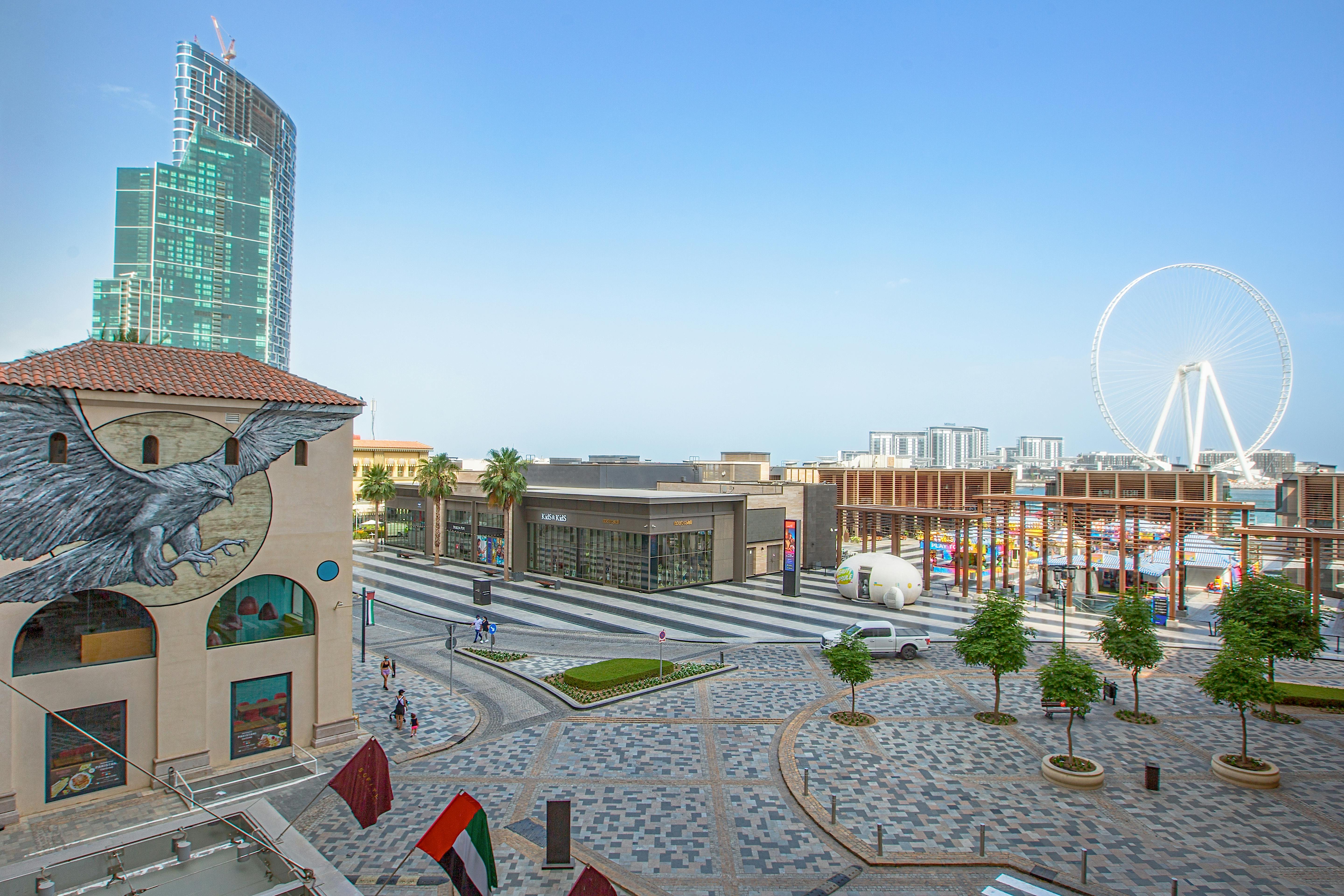 pexels-jdgromov-4584929